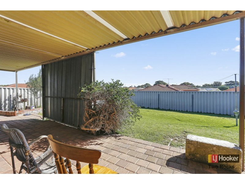 62 Weatherley Drive, Two Rocks WA 6037