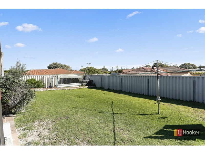 62 Weatherley Drive, Two Rocks WA 6037