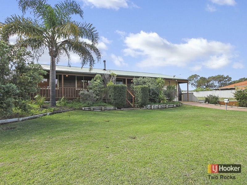 7 Fawkner Road, Two Rocks WA 6037