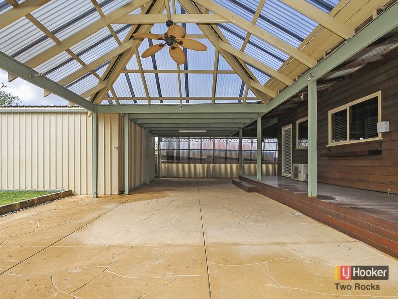 7 Fawkner Road, Two Rocks WA 6037