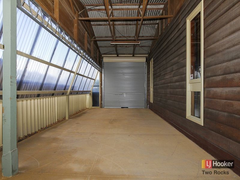 7 Fawkner Road, Two Rocks WA 6037