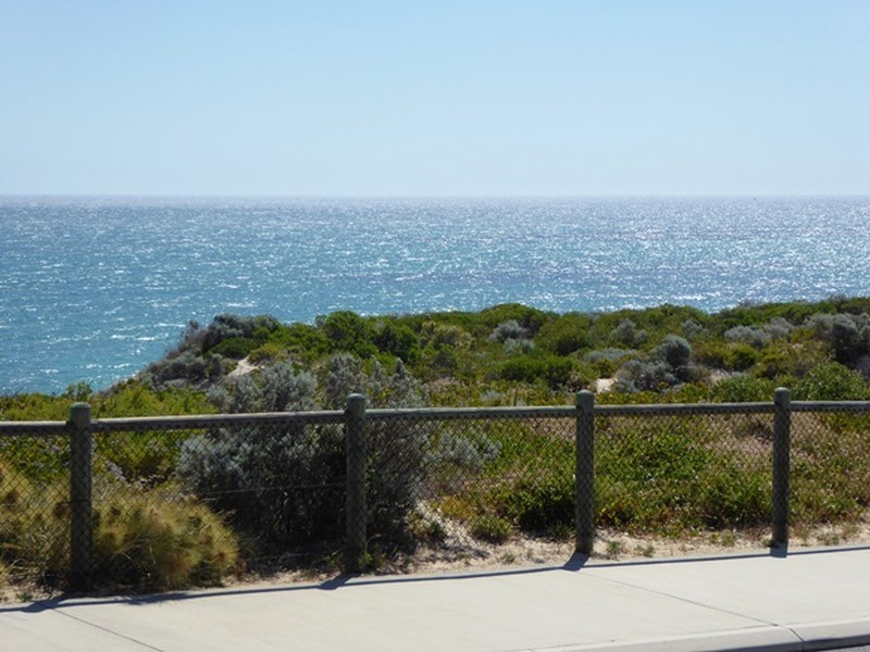 29 Compass Circle, Yanchep WA 6035