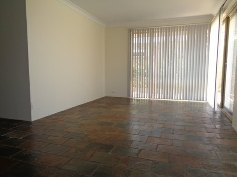 5 Mousehole Crescent, Yanchep WA 6035