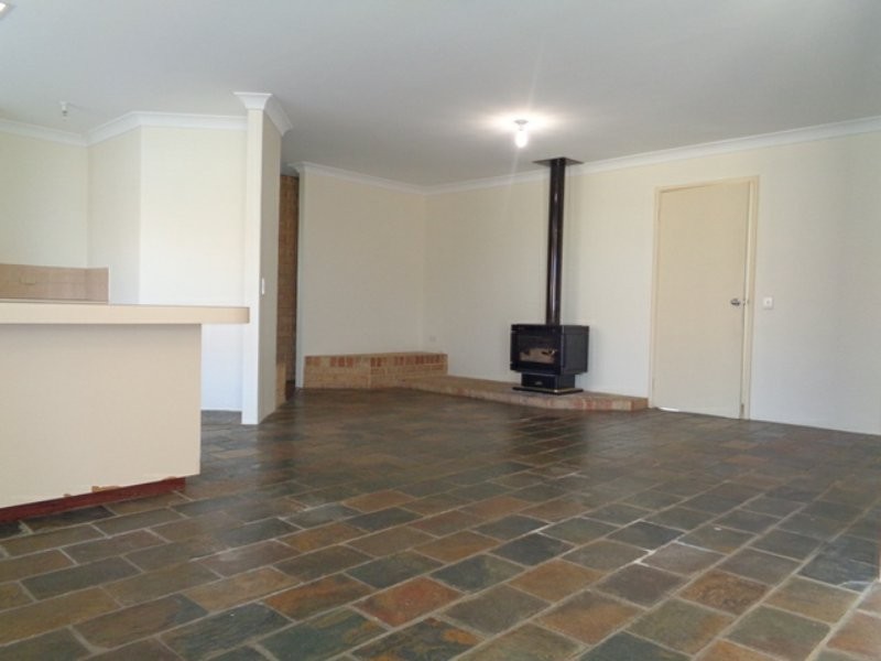 5 Mousehole Crescent, Yanchep WA 6035