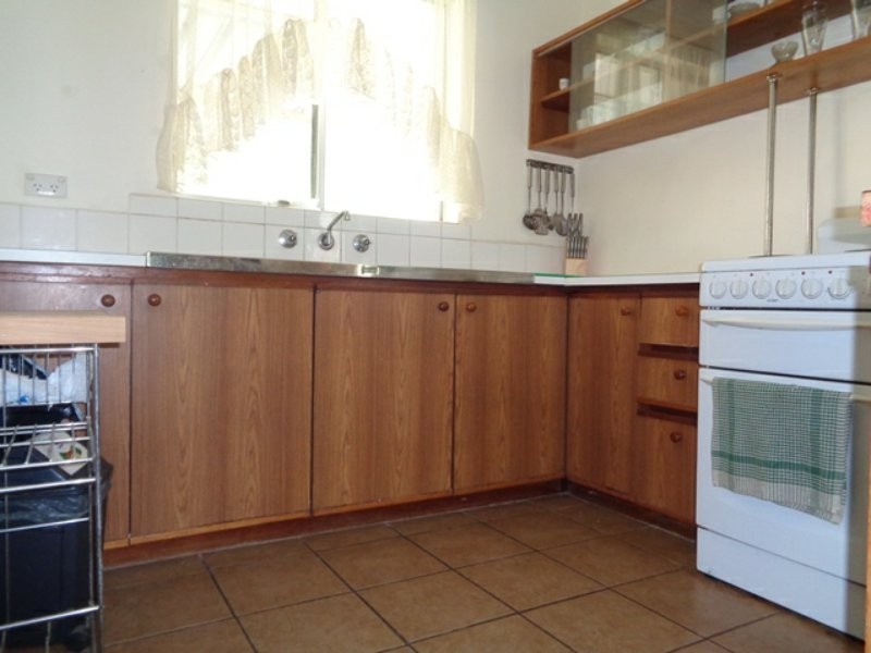 42 Charnwood Avenue, Two Rocks WA 6037