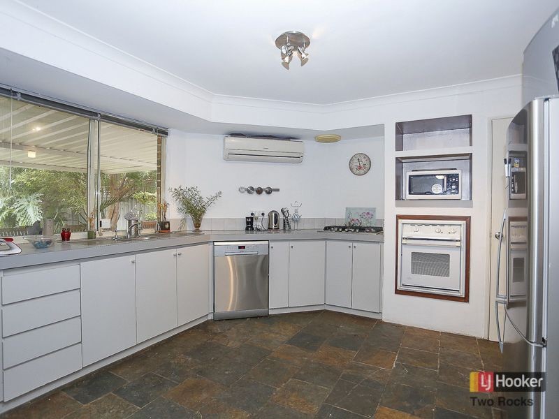 22 Carberry Square, Clarkson WA 6030