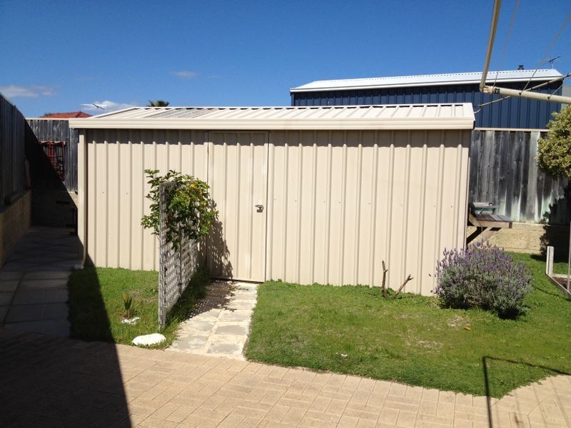 12 Sceptre Court, Two Rocks WA 6037