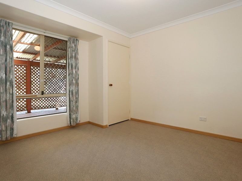 51 Whitfield Drive, Two Rocks WA 6037