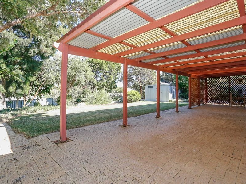 51 Whitfield Drive, Two Rocks WA 6037