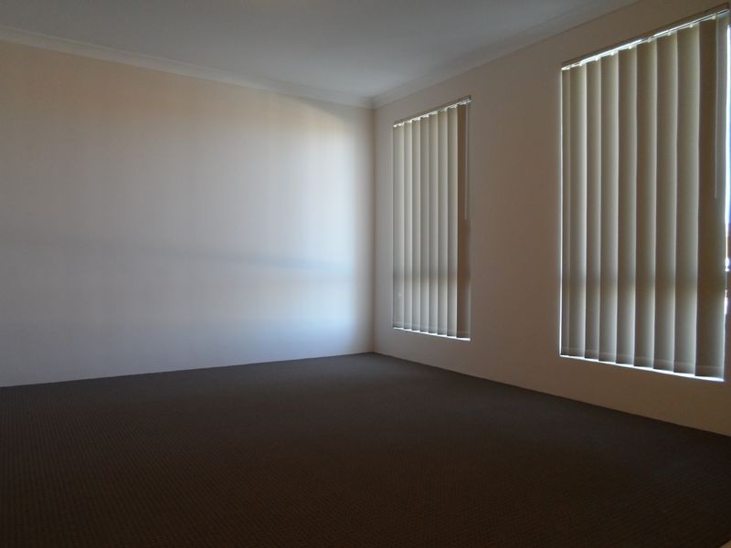 55 Fawkner Road, Two Rocks WA 6037