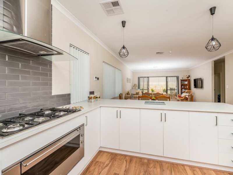 13 Wirrah Way, Two Rocks WA 6037