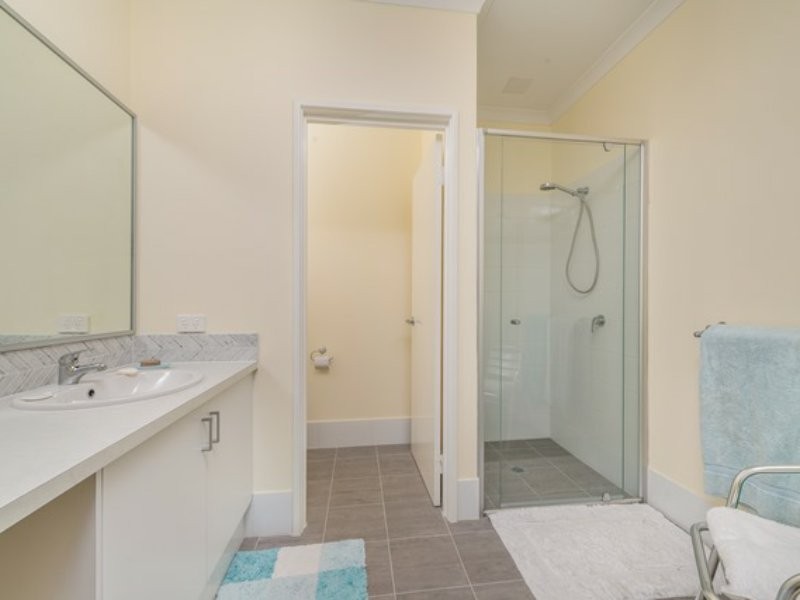 13 Wirrah Way, Two Rocks WA 6037