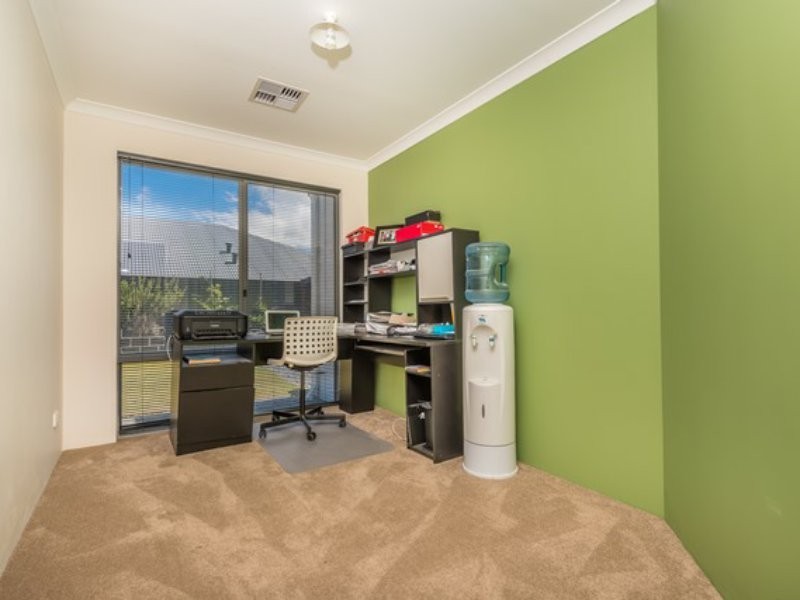 14 Mapleton Drive, Yanchep WA 6035