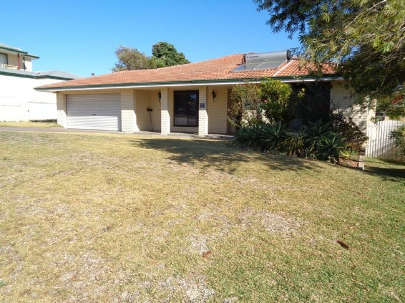 4 Wilson Place, Two Rocks WA 6037