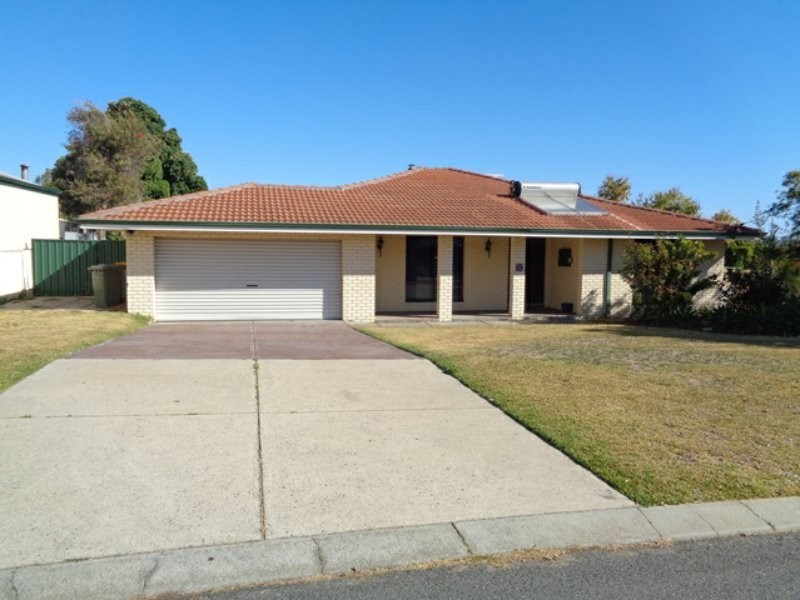 4 Wilson Place, Two Rocks WA 6037