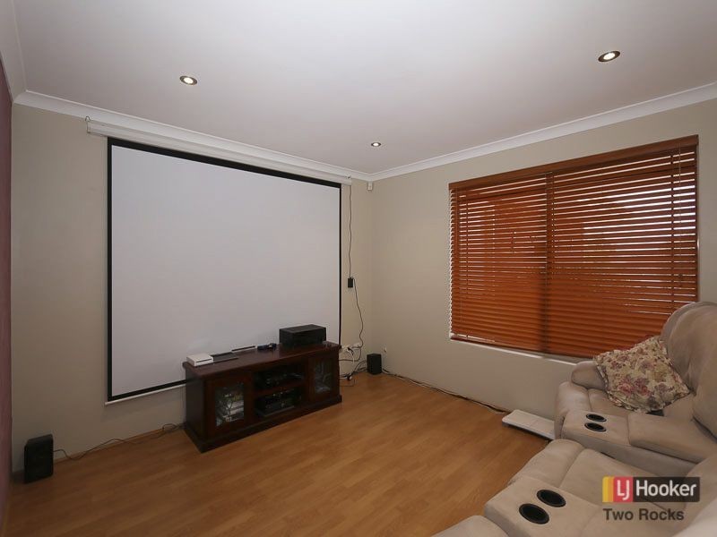 8 Vitex Court, Woodvale WA 6026