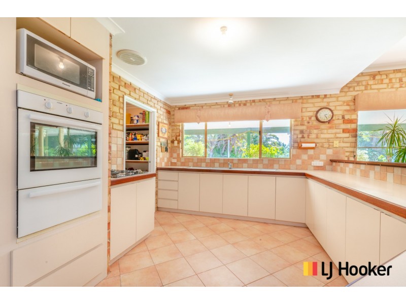 44 Blue Gum Crescent, Gabbadah WA 6041