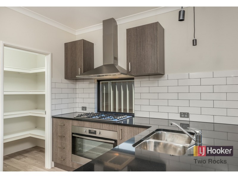 19 Pinehurst Street, Yanchep WA 6035