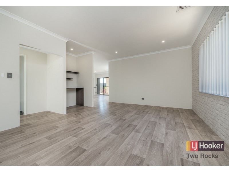 19 Pinehurst Street, Yanchep WA 6035