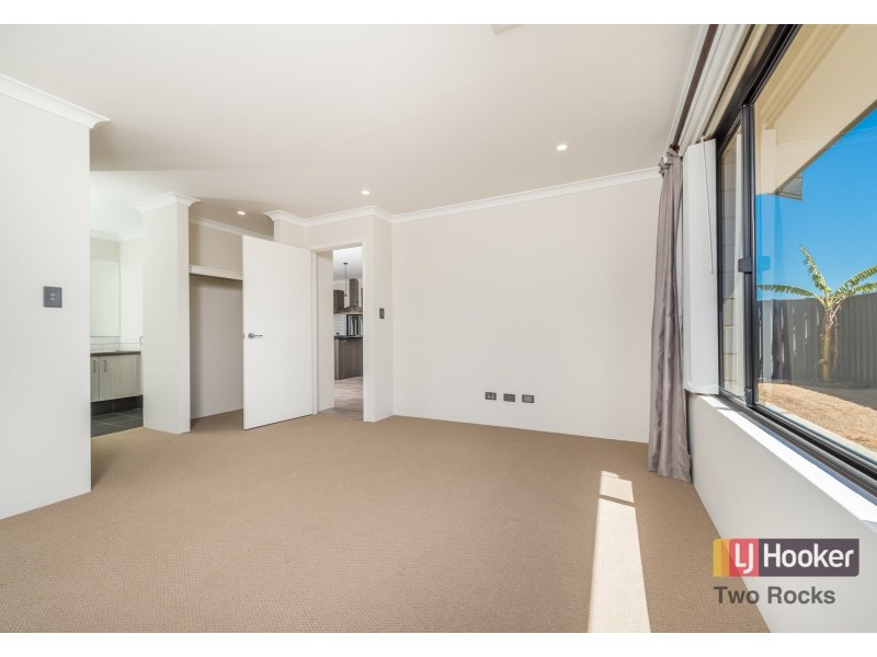 19 Pinehurst Street, Yanchep WA 6035