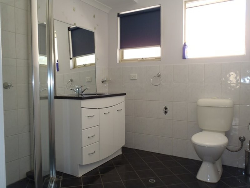 6 Intrepid Court, Two Rocks WA 6037