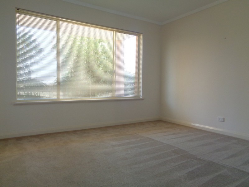 25A Compass Circle, Yanchep WA 6035