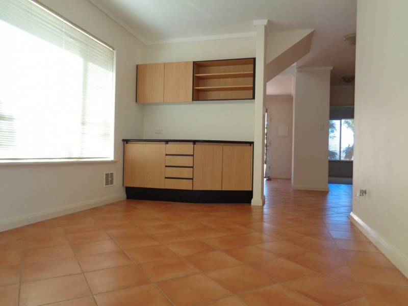 25A Compass Circle, Yanchep WA 6035