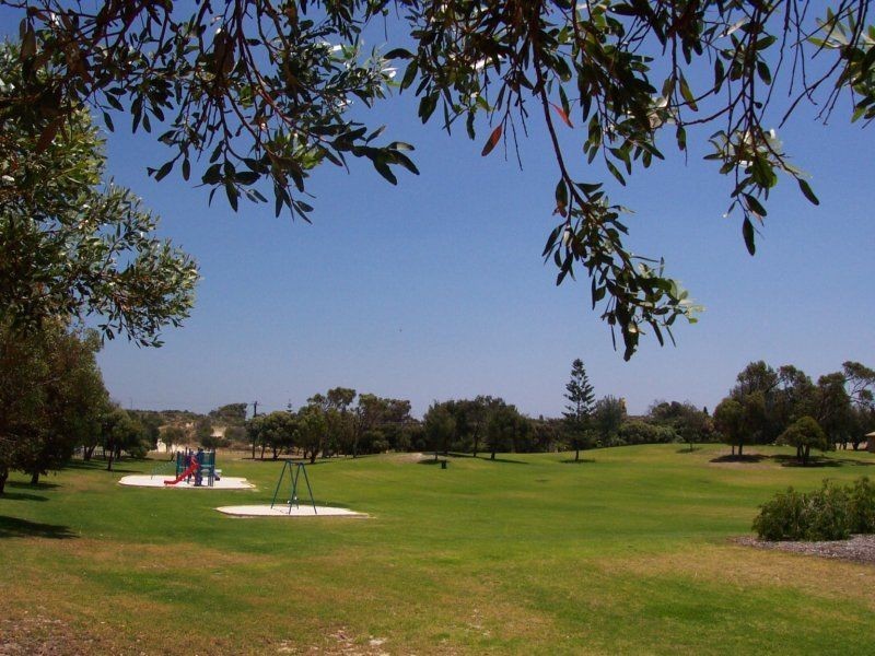 48 Charnwood Avenue, Two Rocks WA 6037