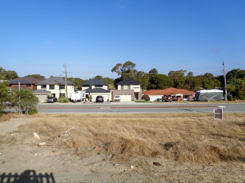 123 St Andrews Drive, Yanchep WA 6035