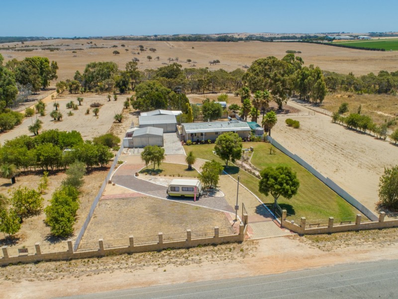 327 King Drive, Woodridge WA 6041