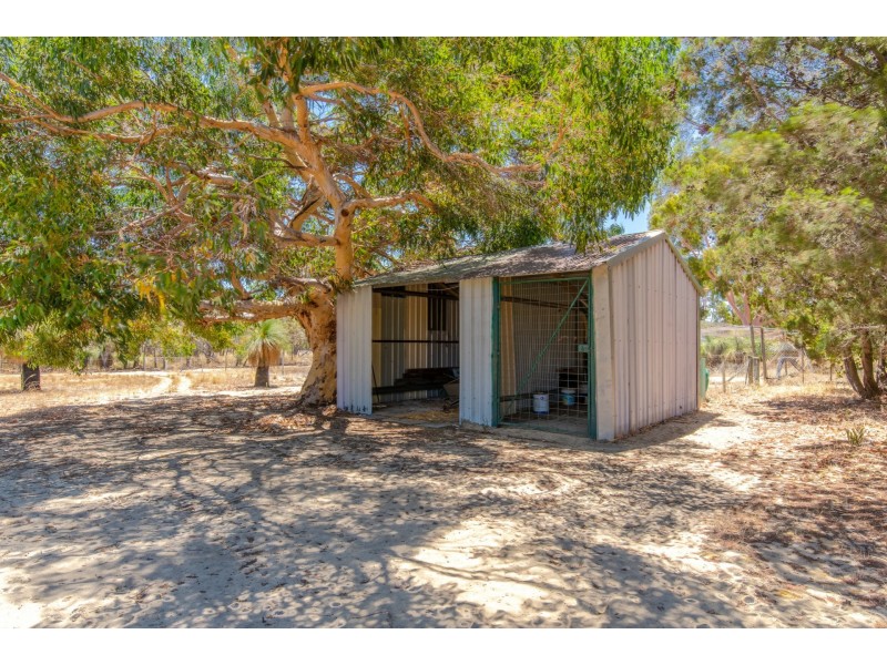 327 King Drive, Woodridge WA 6041