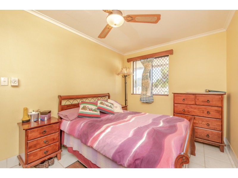 327 King Drive, Woodridge WA 6041