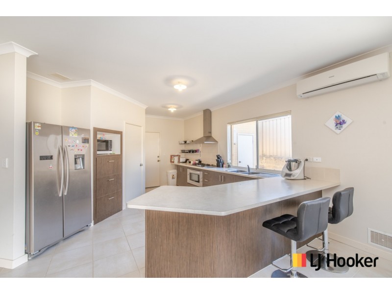 15 Bundegi Way, Two Rocks WA 6037