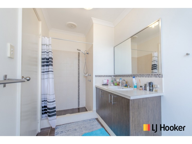 15 Bundegi Way, Two Rocks WA 6037