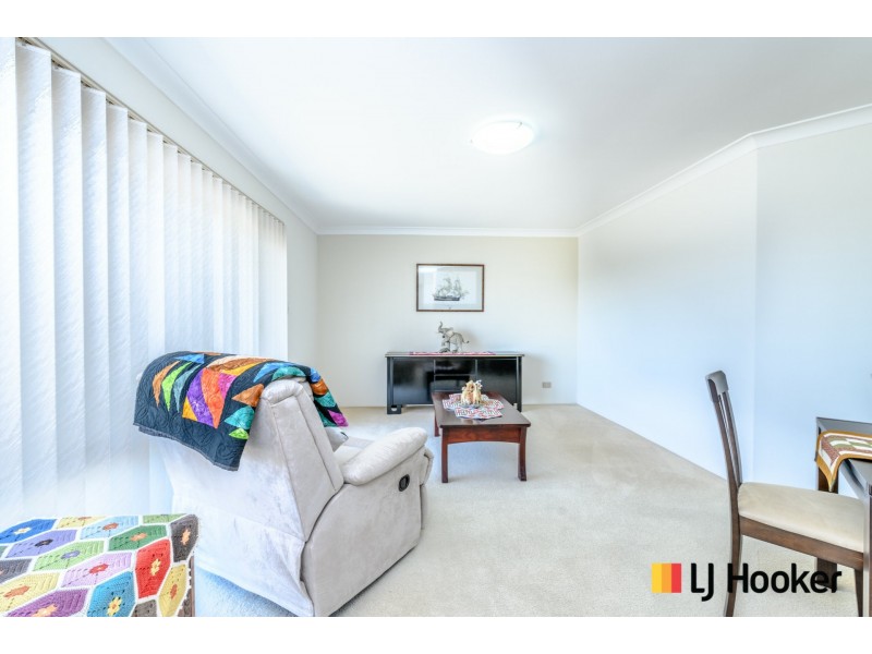 27 Carfax Place, Two Rocks WA 6037