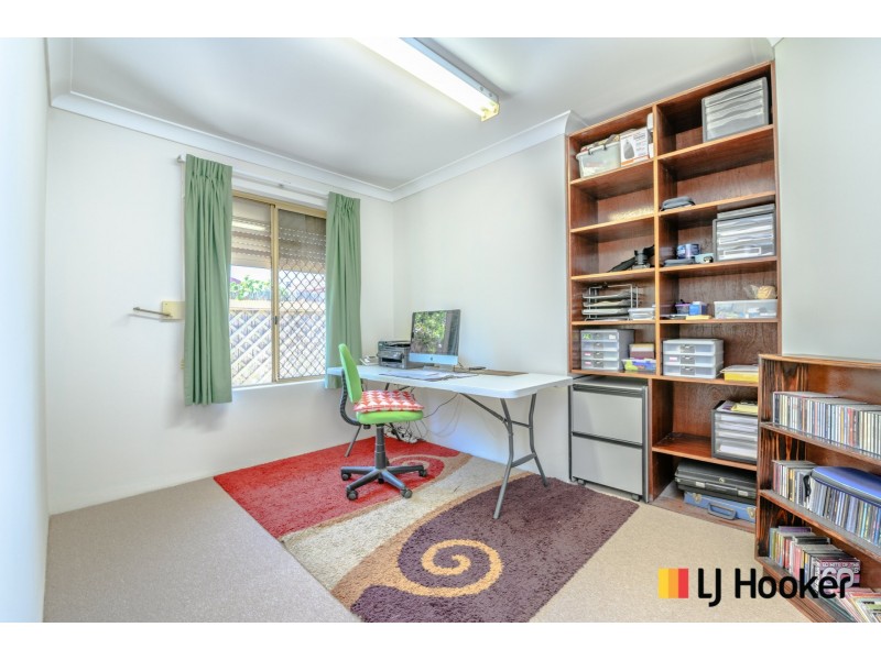 27 Carfax Place, Two Rocks WA 6037