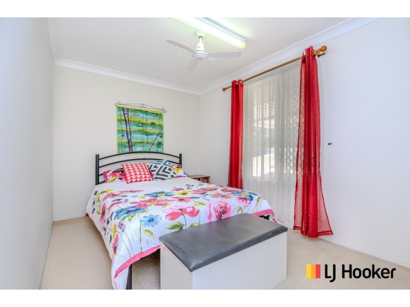 27 Carfax Place, Two Rocks WA 6037