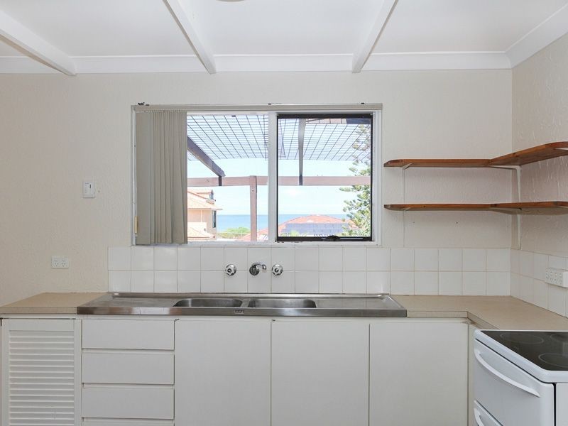 11 Compass Circle, Yanchep WA 6035