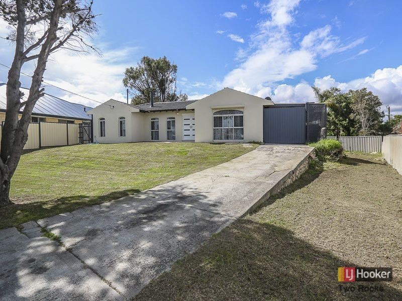 6 Dale Court, Two Rocks WA 6037