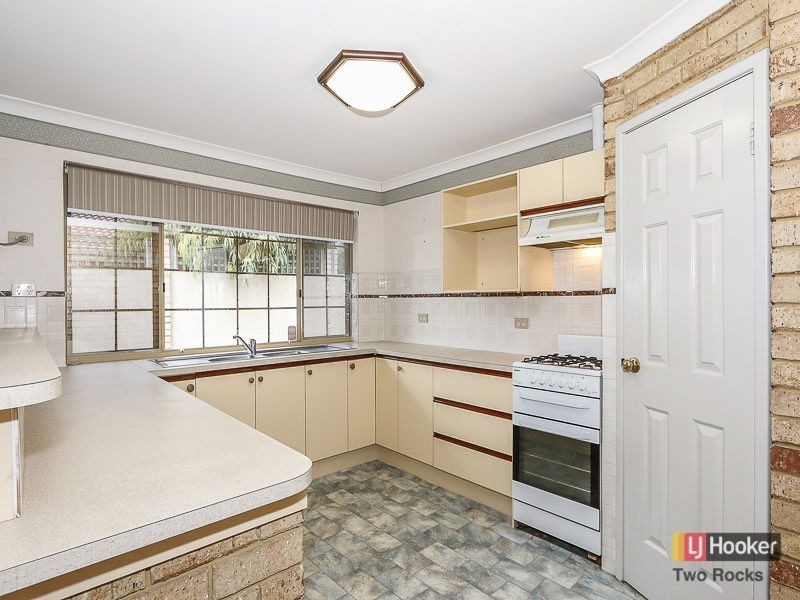 3A Charnwood Place, Two Rocks WA 6037