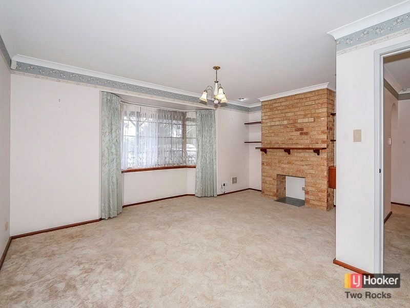 3A Charnwood Place, Two Rocks WA 6037