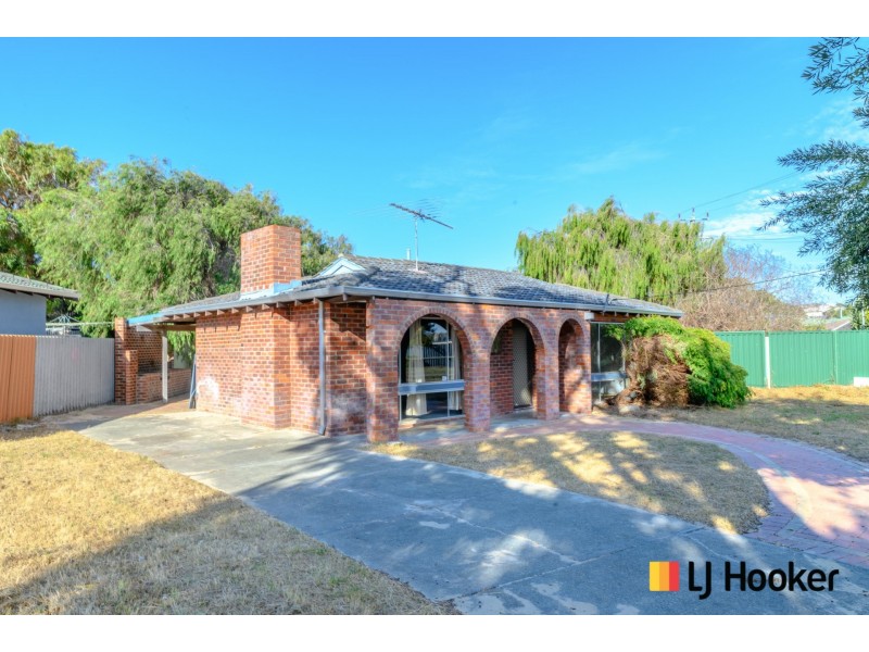 18 Blaxland Avenue, Two Rocks WA 6037