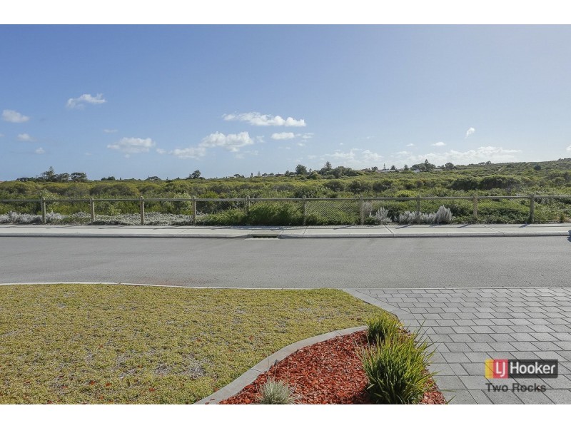 40 Abalone View, Two Rocks WA 6037