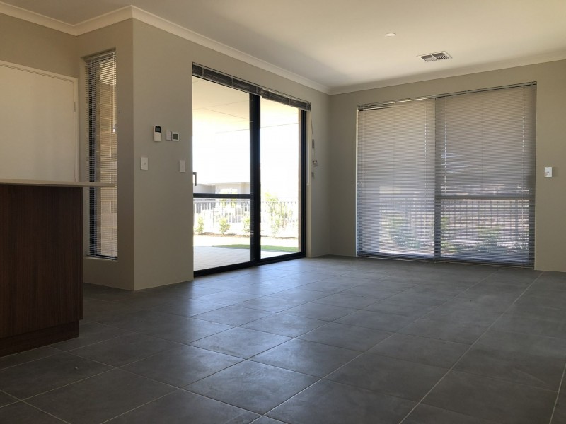 87 Montebello Boulevard, Two Rocks WA 6037