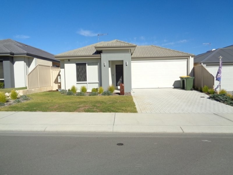 9 Mulloway Street, Two Rocks WA 6037