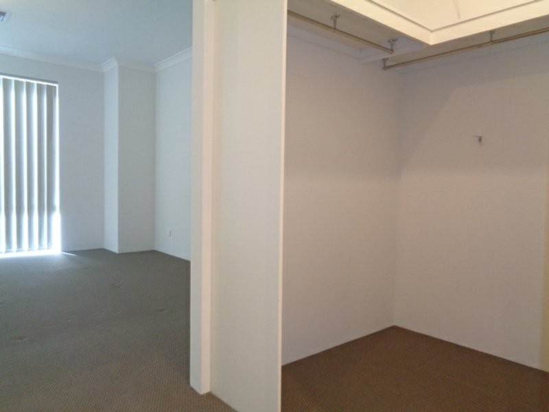 9 Mulloway Street, Two Rocks WA 6037