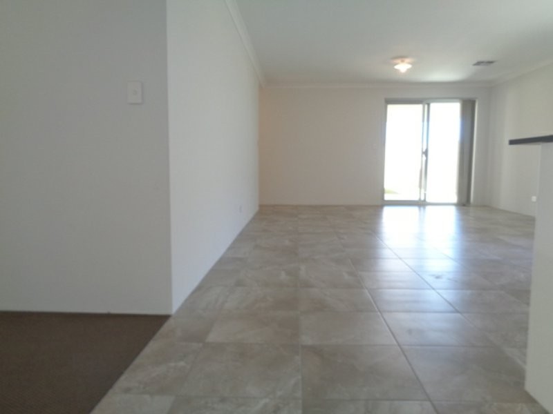 9 Mulloway Street, Two Rocks WA 6037