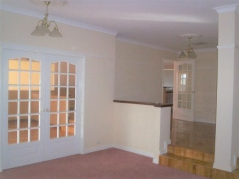 5 Livonia Place, Two Rocks WA 6037