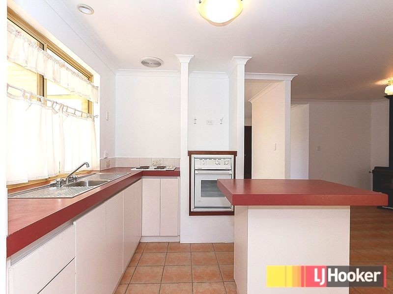 9 Caley Place, Two Rocks WA 6037