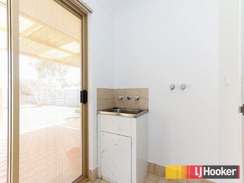 9 Caley Place, Two Rocks WA 6037